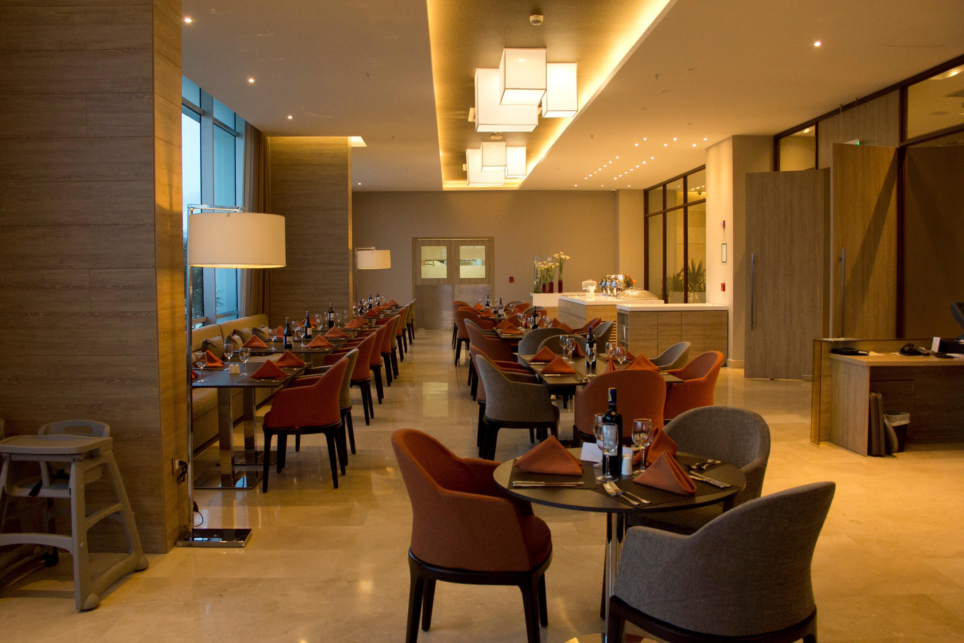 Holiday Inn Cúcuta, an IHG Hotel Bagian luar foto The restaurant